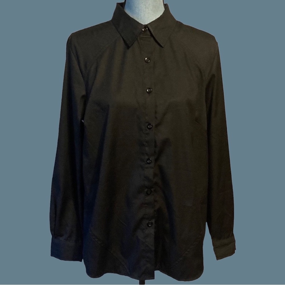 Blair “big shirt” M